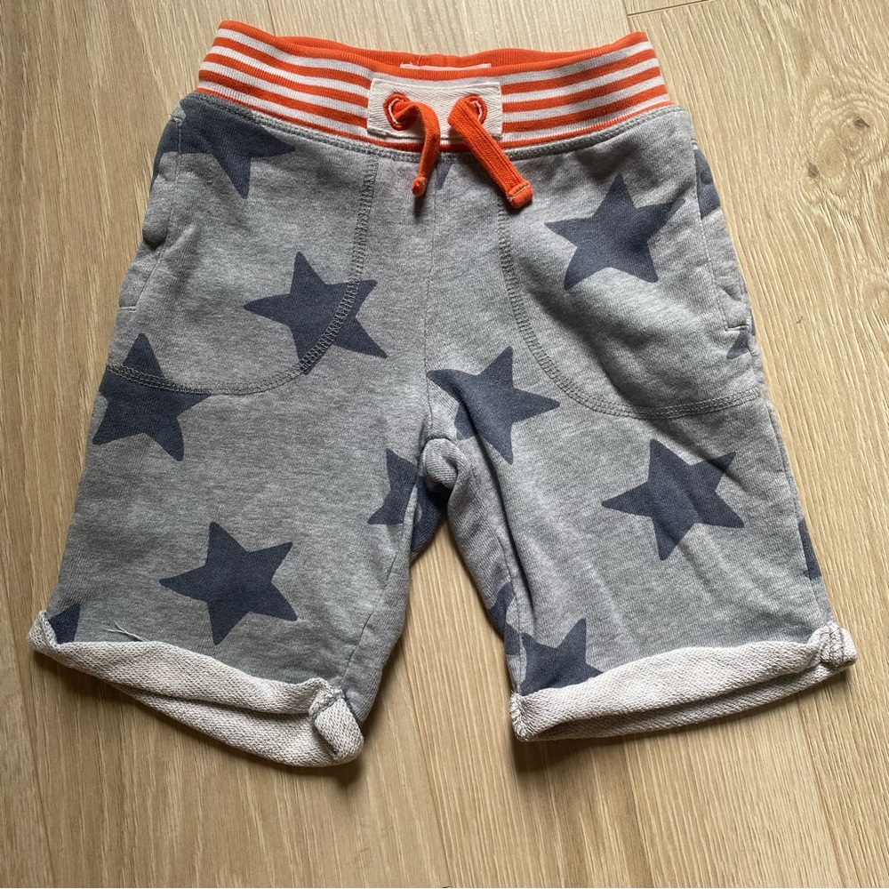 Mini Boden size 4 shorts